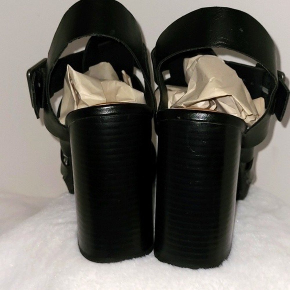 Universal Thread Strapped Block Heel Black Sandals Women's Size 11 NWOT - Picture 4 of 16